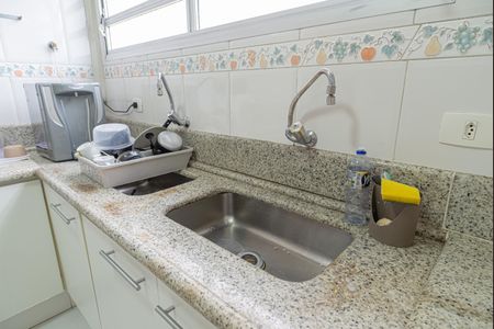 Apartamento à venda com 252m², 3 quartos e 3 vagas Apartamento à venda com 252m², 3 quartos e 3 vagasCozinha