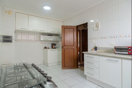 Apartamento à venda com 252m², 3 quartos e 3 vagas Apartamento à venda com 252m², 3 quartos e 3 vagasCozinha