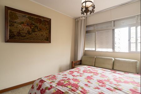 Apartamento à venda com 252m², 3 quartos e 3 vagas Apartamento à venda com 252m², 3 quartos e 3 vagasQuarto 3