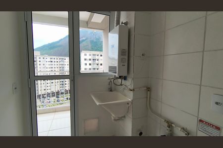 Apartamento para alugar com 55m², 3 quartos e 1 vaga Apartamento para alugar com 55m², 3 quartos e 1 vagaCozinha e Área de Serviço
