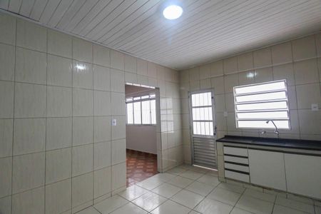Casa para alugar com 80m², 2 quartos e 1 vagaCozinha