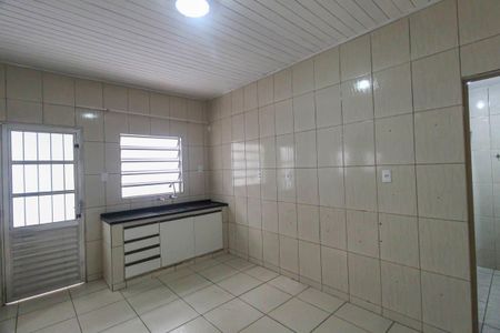 Casa para alugar com 80m², 2 quartos e 1 vagaCozinha