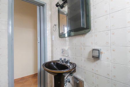 Casa para alugar com 80m², 2 quartos e 1 vagaBanheiro 1