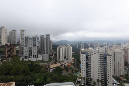 Apartamento para alugar com 180m², 3 quartos e 3 vagas Apartamento para alugar com 180m², 3 quartos e 3 vagasVista da Suíte 1