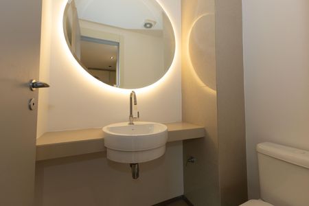 Apartamento para alugar com 180m², 3 quartos e 3 vagas Apartamento para alugar com 180m², 3 quartos e 3 vagasLavabo da Sala