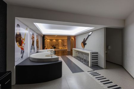 Apartamento para alugar com 180m², 3 quartos e 3 vagas Apartamento para alugar com 180m², 3 quartos e 3 vagasÁrea comum - Espaço Musical