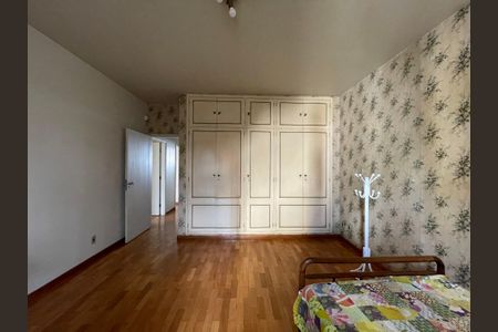 Quarto 2 de apartamento para alugar com 4 quartos, 330m² em Fundinho, Uberlândia