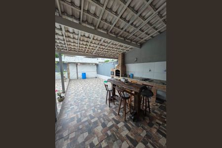 Casa para alugar com 3 quartos, 139m² em Campo Grande, Rio de Janeiro