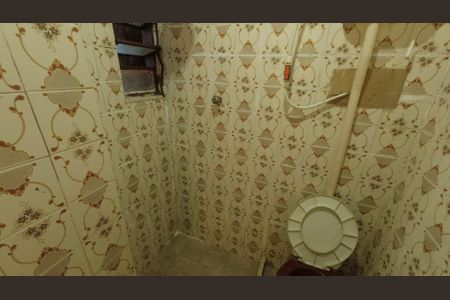 Banheiro de casa para alugar com 1 quarto, 200m² em Bonsucesso, Rio de Janeiro