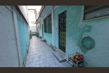 Casa para alugar com 200m², 1 quarto e 3 vagas Casa para alugar com 200m², 1 quarto e 3 vagasCorredor Externo