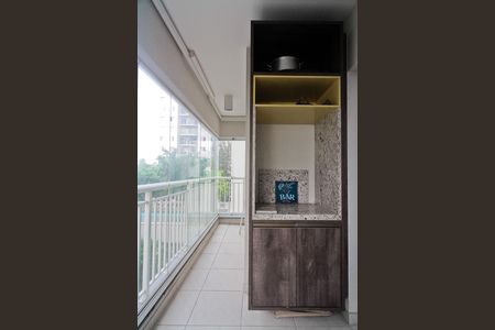 Apartamento para alugar com 65m², 2 quartos e 1 vaga Apartamento para alugar com 65m², 2 quartos e 1 vagaVaranda