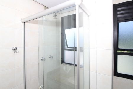 Apartamento à venda com 157m², 4 quartos e 3 vagasBanheiro da Suíte 2