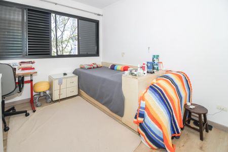 Apartamento à venda com 157m², 4 quartos e 3 vagasSuíte 1