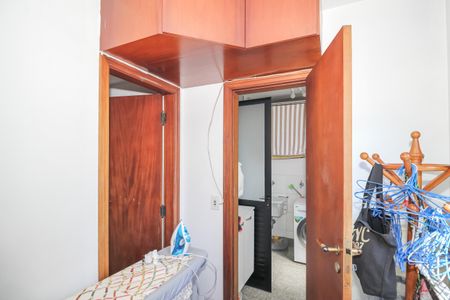 Apartamento à venda com 157m², 4 quartos e 3 vagasÁrea de Serviço