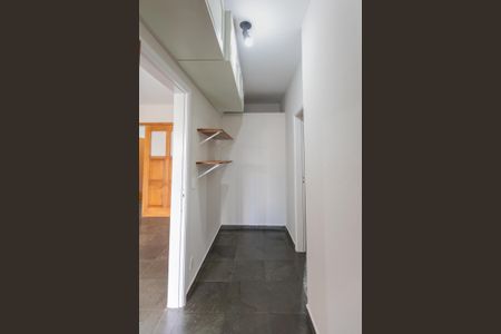 Apartamento à venda com 91m², 2 quartos e sem vaga Apartamento à venda com 91m², 2 quartos e sem vagaHall do Quarto