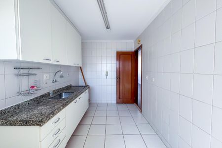 Apartamento para alugar com 110m², 3 quartos e 1 vaga