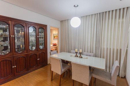 Apartamento para alugar com 105m², 3 quartos e 1 vagaCopa