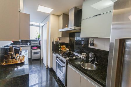 Apartamento para alugar com 105m², 3 quartos e 1 vagaCozinha