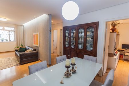 Apartamento para alugar com 105m², 3 quartos e 1 vagaCopa