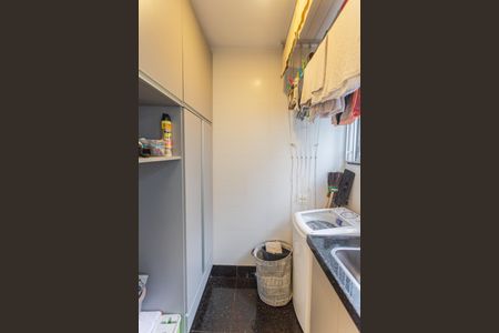 Apartamento para alugar com 105m², 3 quartos e 1 vagaÁrea de Serviço