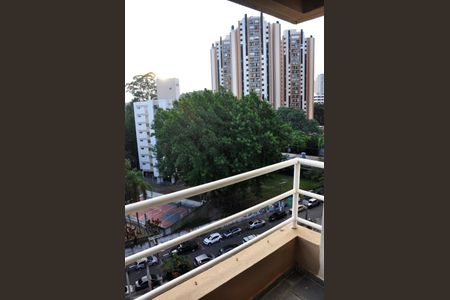 Apartamento à venda com 68m², 3 quartos e 1 vagaDetalhe - Varanda