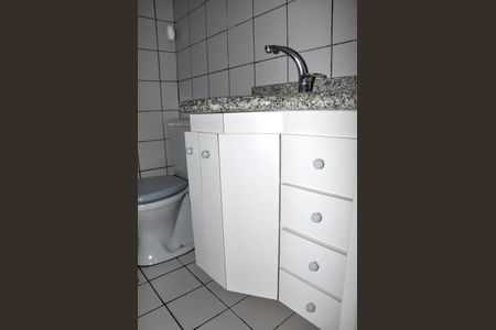 Apartamento à venda com 68m², 3 quartos e 1 vagaDetalhe - Banheiro Social
