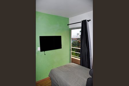 Apartamento à venda com 68m², 3 quartos e 1 vagaDetalhe - Quarto 02 com Varanda