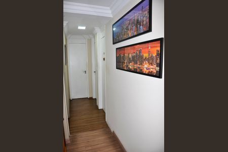Apartamento à venda com 68m², 3 quartos e 1 vagaDetalhe - Corredor Quartos