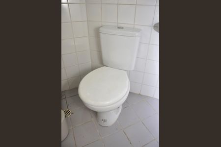 Apartamento à venda com 68m², 3 quartos e 1 vagaDetalhe - Banheiro Social - Área de Serviço