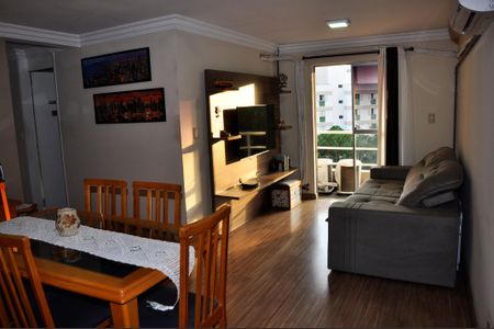 Detalhe - Sala e Sala de Jantar de apartamento à venda com 3 quartos, 68m² em Jardim Iris, São Paulo