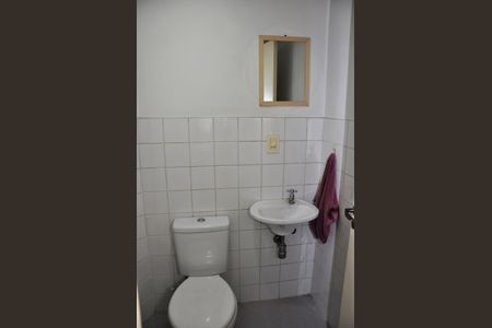 Apartamento à venda com 68m², 3 quartos e 1 vagaDetalhe - Banheiro Social - Área de Serviço