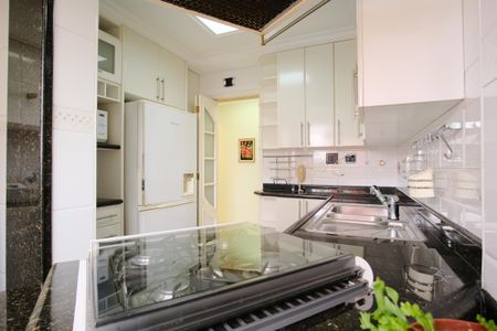 Apartamento para alugar com 82m², 2 quartos e 1 vagaCozinha