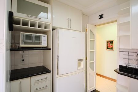 Apartamento para alugar com 82m², 2 quartos e 1 vagaCozinha