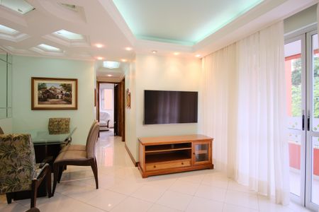 Sala de apartamento para alugar com 2 quartos, 82m² em Jardim Textil, São Paulo