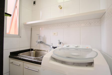 Apartamento para alugar com 82m², 2 quartos e 1 vagaÁrea de Serviço