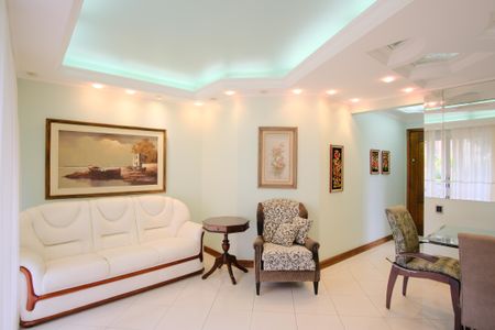 Apartamento para alugar com 82m², 2 quartos e 1 vagaSala