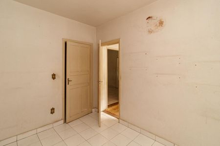 Casa à venda com 85m², 2 quartos e 5 vagasQuarto 2