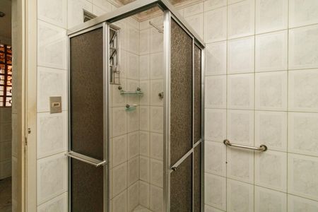 Casa à venda com 85m², 2 quartos e 5 vagasBanheiro