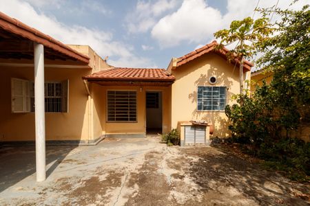 Casa à venda com 85m², 2 quartos e 5 vagasÁrea externa