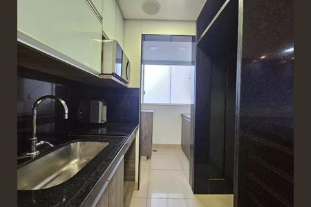 Apartamento para alugar com 70m², 2 quartos e 2 vagas