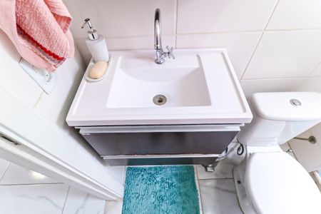 Apartamento à venda com 47m², 2 quartos e sem vaga Apartamento à venda com 47m², 2 quartos e sem vagaBanheiro