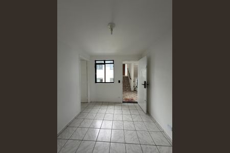 Sala de apartamento para alugar com 2 quartos, 46m² em Guaianases, São Paulo