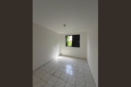 Quarto de apartamento para alugar com 2 quartos, 46m² em Guaianases, São Paulo