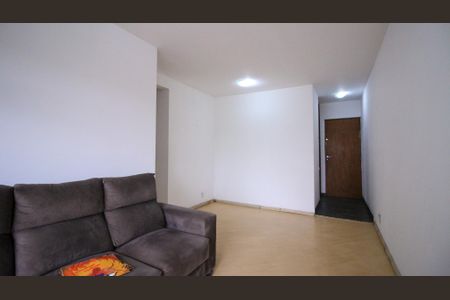 Apartamento para alugar com 3 quartos, 68m² em Jardim Independência (são Paulo), São Paulo