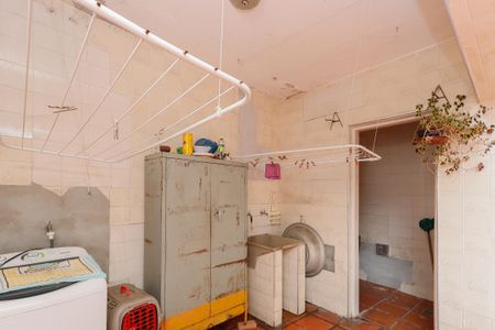 Casa à venda com 244m², 7 quartos e 3 vagasÁrea de Serviço