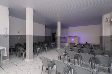 Casa à venda com 244m², 7 quartos e 3 vagasSalão de festas