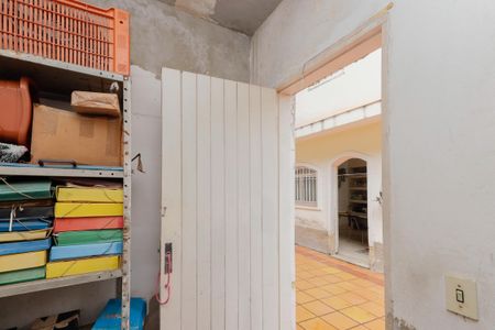 Casa à venda com 244m², 7 quartos e 3 vagasQuarto 2