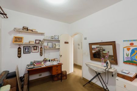 Casa à venda com 244m², 7 quartos e 3 vagasSuíte 2