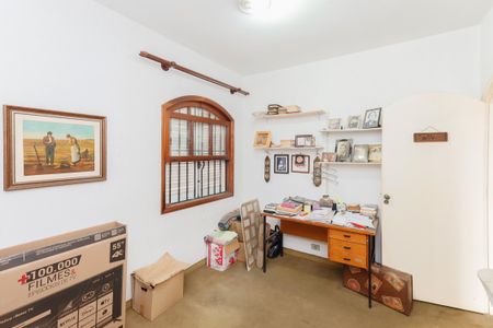 Casa à venda com 244m², 7 quartos e 3 vagasSuíte 2