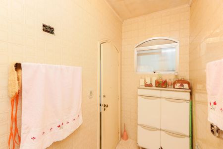 Casa à venda com 244m², 7 quartos e 3 vagasBanheiro 1